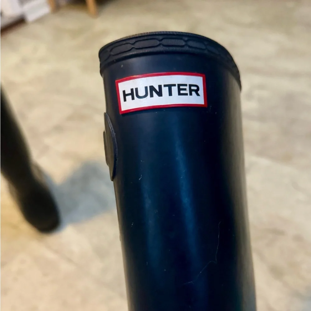 Hunter Rain Boots Black with Striped Knit Boot Socks-Willing to Sell Separately - Picture 7 of 10